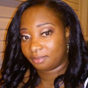 Meet your Posher, Ayesha